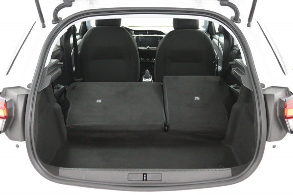 Opel CORSA-E Edition 50 kWh*3FASE*CRUISE*ECC*NAVI*CARPLAY* Opel CORSA-E Edition 50 kWh*3FASE*CRUISE*ECC*NAVI*CARPLAY*