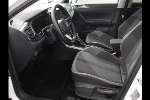 Volkswagen Polo 1.0 TSI 110pk DSG Style | Navigatie | LED | Adaptive cruise control | Apple carplay/ Android auto | Parkeersensoren | Verwarmde voorstoelen | Radio/ DAB | Lichtmetalen velgen