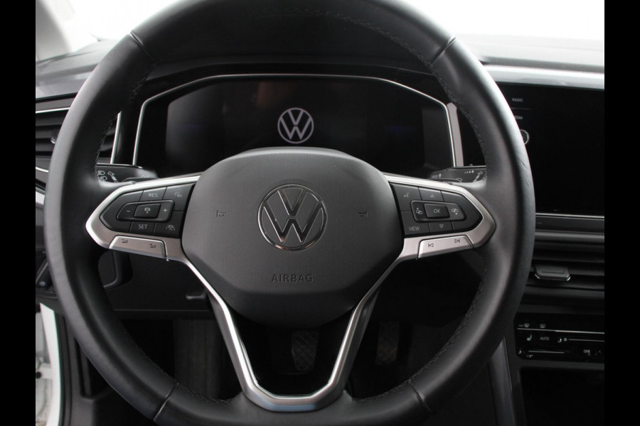 Volkswagen Polo 1.0 TSI 110pk DSG Style | Navigatie | LED | Adaptive cruise control | Apple carplay/ Android auto | Parkeersensoren | Verwarmde voorstoelen | Radio/ DAB | Lichtmetalen velgen