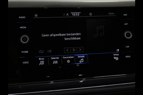 Volkswagen Polo 1.0 TSI 110pk DSG Style | Navigatie | LED | Adaptive cruise control | Apple carplay/ Android auto | Parkeersensoren | Verwarmde voorstoelen | Radio/ DAB | Lichtmetalen velgen