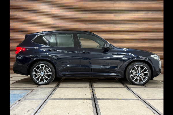 BMW X3 XDrive30e High Executive | Shadow Line | M-Sport | Pano | 20' inch | LED | Camera BMW X3 XDrive30e High Executive | Shadow Line | M-Sport | Pano | 20' inch | LED | Camera