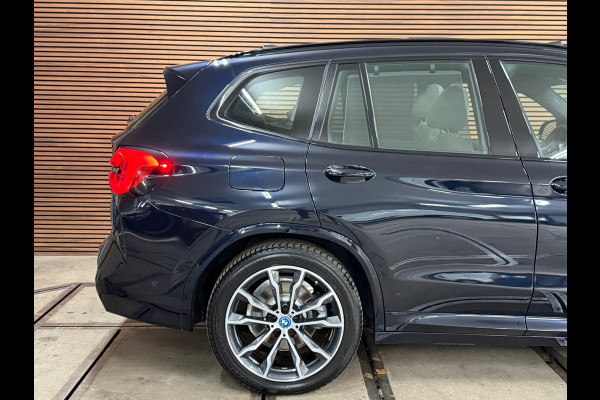 BMW X3 XDrive30e High Executive | Shadow Line | M-Sport | Pano | 20' inch | LED | Camera BMW X3 XDrive30e High Executive | Shadow Line | M-Sport | Pano | 20' inch | LED | Camera