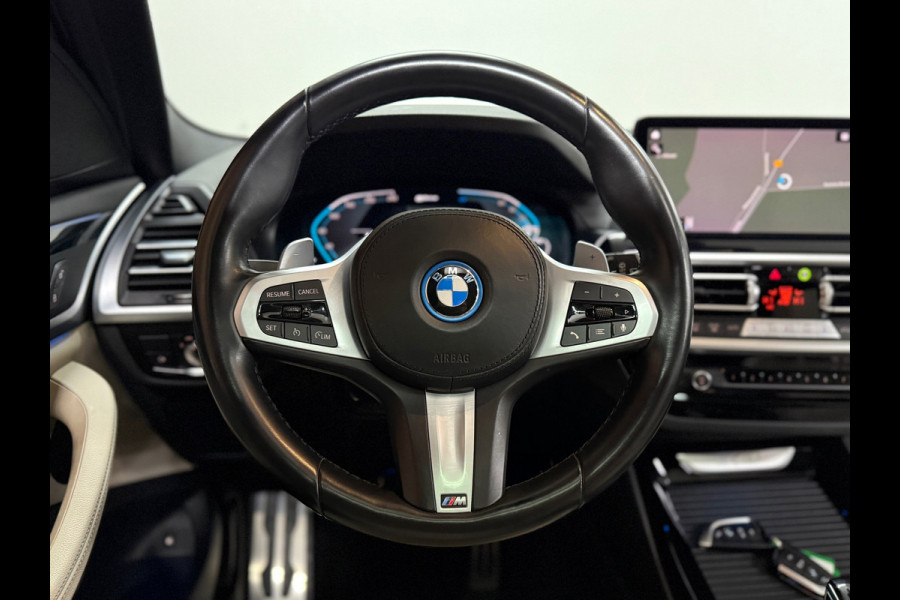 BMW X3 XDrive30e High Executive | Shadow Line | M-Sport | Pano | 20' inch | LED | Camera BMW X3 XDrive30e High Executive | Shadow Line | M-Sport | Pano | 20' inch | LED | Camera