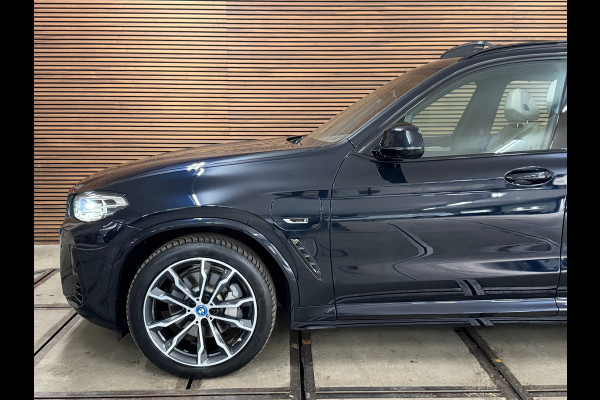 BMW X3 XDrive30e High Executive | Shadow Line | M-Sport | Pano | 20' inch | LED | Camera BMW X3 XDrive30e High Executive | Shadow Line | M-Sport | Pano | 20' inch | LED | Camera