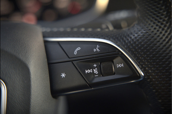 Audi Q3 Sportback 35 TFSI Pro Line S | S-Line | Stoelverwarming | Keyless | 360 Camera | Leer | Elektrische Stoelen | Adaptive Cruise Control | Dodehoekdetectie | Navigatie | Parkeersensoren | Vitrual Cockpit