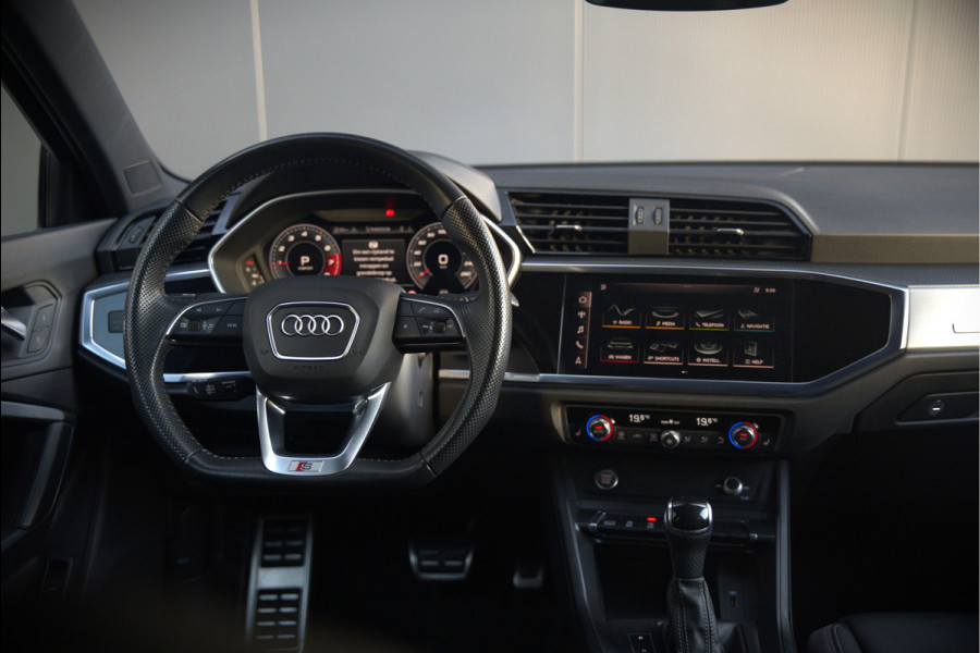 Audi Q3 Sportback 35 TFSI Pro Line S | S-Line | Stoelverwarming | Keyless | 360 Camera | Leer | Elektrische Stoelen | Adaptive Cruise Control | Dodehoekdetectie | Navigatie | Parkeersensoren | Vitrual Cockpit