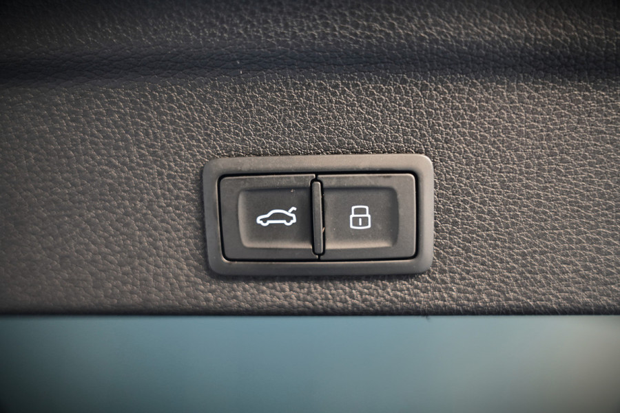 Audi Q3 Sportback 35 TFSI Pro Line S | S-Line | Stoelverwarming | Keyless | 360 Camera | Leer | Elektrische Stoelen | Adaptive Cruise Control | Dodehoekdetectie | Navigatie | Parkeersensoren | Vitrual Cockpit