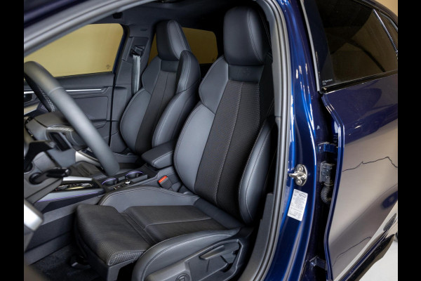 Audi A3 Sportback 35 TFSI S edition / 150pk / Panorama dak / Sonos / Achteruitrij camera /