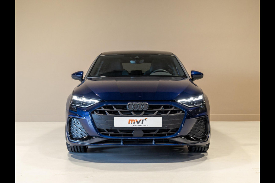 Audi A3 Sportback 35 TFSI S edition / 150pk / Panorama dak / Sonos / Achteruitrij camera /