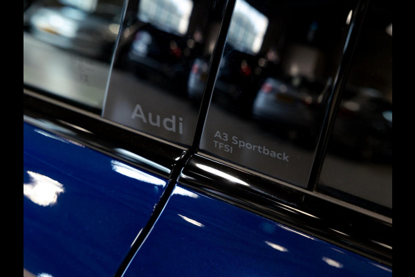 Audi A3 Sportback 35 TFSI S edition / 150pk / Panorama dak / Sonos / Achteruitrij camera /