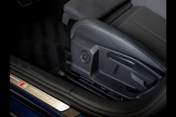 Audi A3 Sportback 35 TFSI S edition / 150pk / Panorama dak / Sonos / Achteruitrij camera /