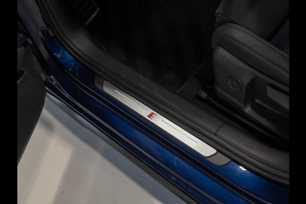 Audi A3 Sportback 35 TFSI S edition / 150pk / Panorama dak / Sonos / Achteruitrij camera /