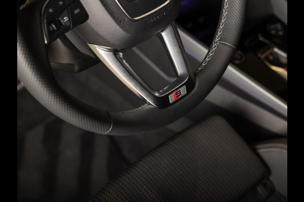 Audi A3 Sportback 35 TFSI S edition / 150pk / Panorama dak / Sonos / Achteruitrij camera /