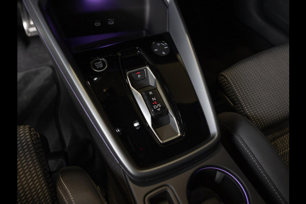 Audi A3 Sportback 35 TFSI S edition / 150pk / Panorama dak / Sonos / Achteruitrij camera /