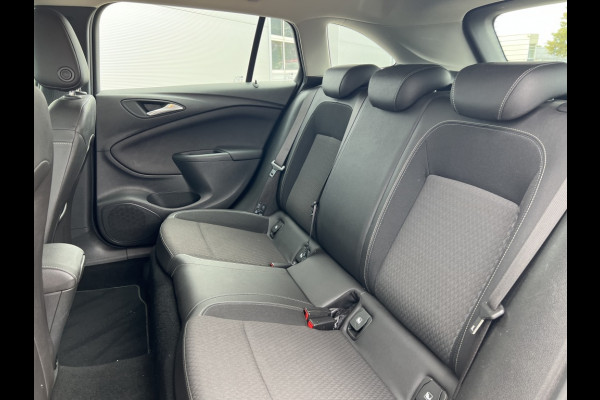 Opel Astra Sports Tourer 1.4 Innovation 150PK 1E EIGENAAR! DEALERONDERHOUDEN! NAP! TREKHA