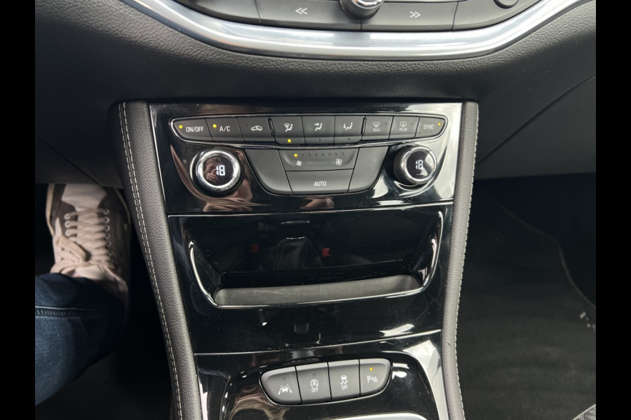 Opel Astra Sports Tourer 1.4 Innovation 150PK 1E EIGENAAR! DEALERONDERHOUDEN! NAP! TREKHA