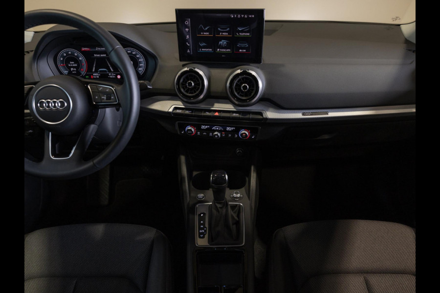 Audi Q2 35 TFSI S Edition / 150pk / Stoelverwarming / Keyless entry / Matrix LED / Adaptieve cruise control /