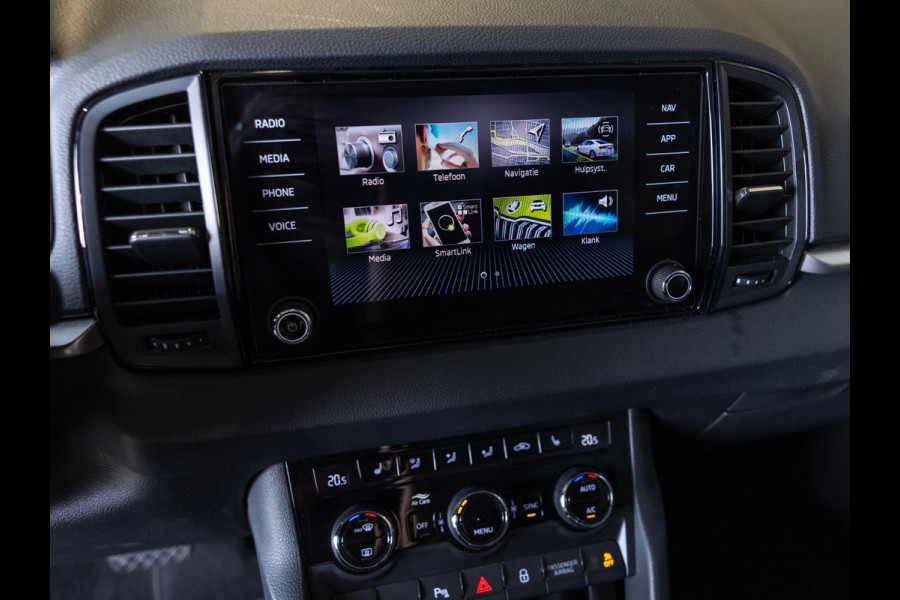 Škoda Karoq 1.5 TSI ACT Business Edition / 150pk / Achteruitrij camera / Stoelverwarming / Adaptieve cruise control /