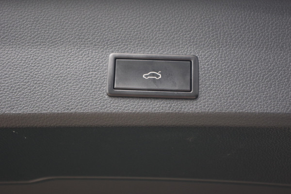 Seat Ateca 1.5 TSI 150 PK FR Business Intense, Panoramadak, BEATS Audio, Digitale Cockpit, 360 Camera, Carplay Seat Ateca 1.5 TSI 150 PK FR Business Intense, Panoramadak, BEATS Audio, Digitale Cockpit, 360 Camera, Carplay