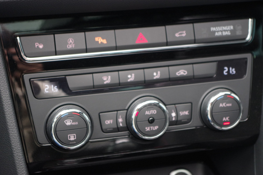 Seat Ateca 1.5 TSI 150 PK FR Business Intense, Panoramadak, BEATS Audio, Digitale Cockpit, 360 Camera, Carplay Seat Ateca 1.5 TSI 150 PK FR Business Intense, Panoramadak, BEATS Audio, Digitale Cockpit, 360 Camera, Carplay