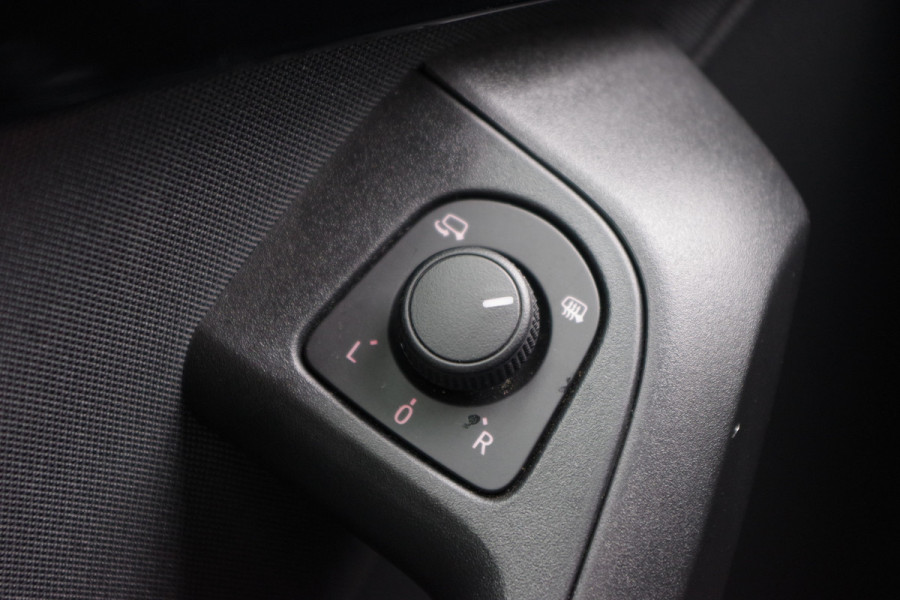 Seat Ateca 1.5 TSI 150 PK FR Business Intense, Panoramadak, BEATS Audio, Digitale Cockpit, 360 Camera, Carplay Seat Ateca 1.5 TSI 150 PK FR Business Intense, Panoramadak, BEATS Audio, Digitale Cockpit, 360 Camera, Carplay