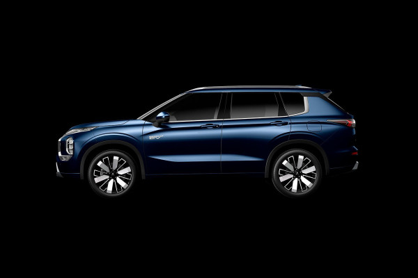 Mitsubishi Outlander 2.4 PHEV First Edition Mitsubishi Outlander 2.4 PHEV First Edition