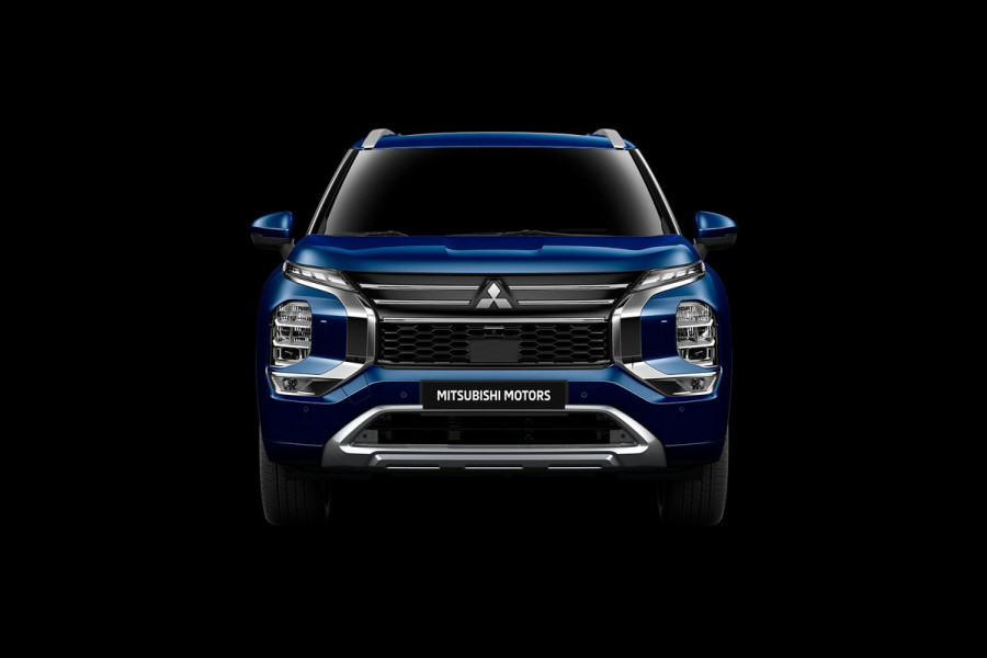 Mitsubishi Outlander 2.4 PHEV First Edition Mitsubishi Outlander 2.4 PHEV First Edition