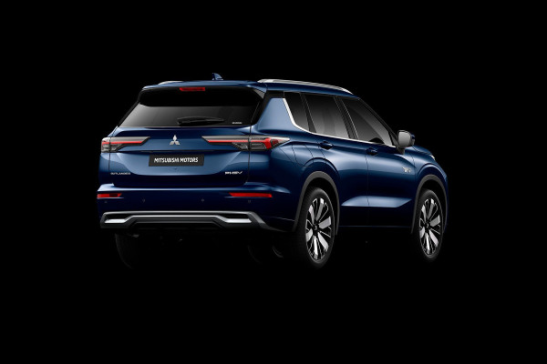 Mitsubishi Outlander 2.4 PHEV First Edition Mitsubishi Outlander 2.4 PHEV First Edition