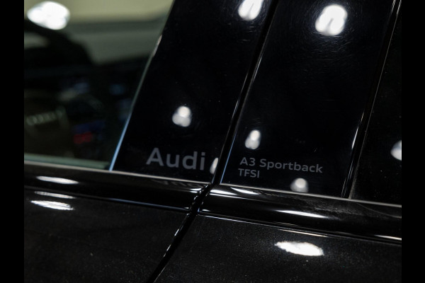 Audi A3 Sportback 35 TFSI S edition / 150pk / Panorama dak / Sonos / Achteruitrij camera / Audi A3 Sportback 35 TFSI S edition / 150pk / Panorama dak / Sonos / Achteruitrij camera /
