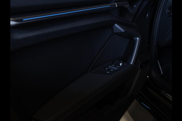 Audi A3 Sportback 35 TFSI S edition / 150pk / Panorama dak / Sonos / Achteruitrij camera / Audi A3 Sportback 35 TFSI S edition / 150pk / Panorama dak / Sonos / Achteruitrij camera /