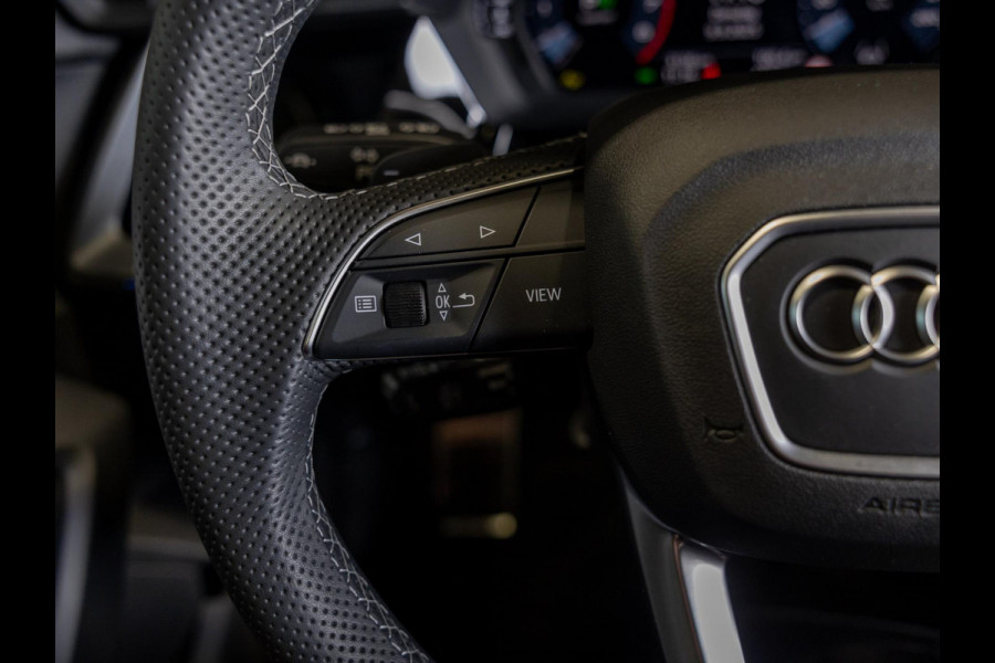 Audi A3 Sportback 35 TFSI S edition / 150pk / Panorama dak / Sonos / Achteruitrij camera / Audi A3 Sportback 35 TFSI S edition / 150pk / Panorama dak / Sonos / Achteruitrij camera /