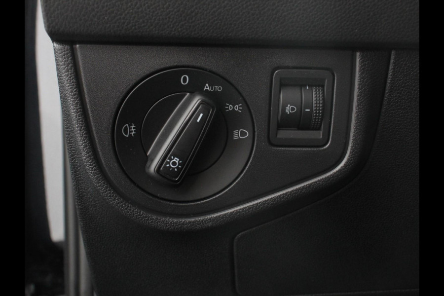 Volkswagen Polo 1.0 TSI Life | Navigatie | Digitale Cockpit | Airco | Parkeer sensoren V+A | LED | Lichtmetalen Velgen