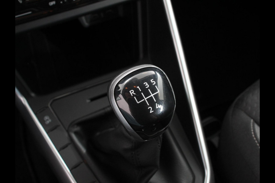 Volkswagen Polo 1.0 TSI Life | Navigatie | Digitale Cockpit | Airco | Parkeer sensoren V+A | LED | Lichtmetalen Velgen