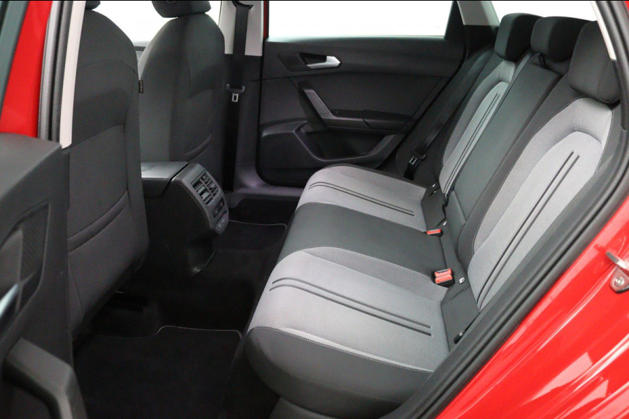 Seat Leon Sportstourer 1.5 eTSI Style Launch*AUTOM.*ACC*HAAK*ECC*CARPLAY* Seat Leon Sportstourer 1.5 eTSI Style Launch*AUTOM.*ACC*HAAK*ECC*CARPLAY*