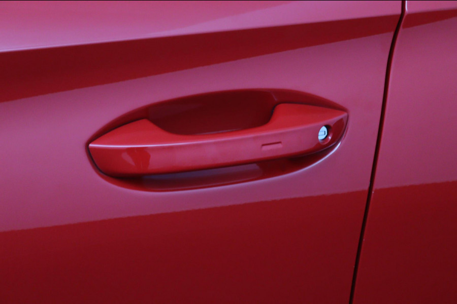 Seat Leon Sportstourer 1.5 eTSI Style Launch*AUTOM.*ACC*HAAK*ECC*CARPLAY* Seat Leon Sportstourer 1.5 eTSI Style Launch*AUTOM.*ACC*HAAK*ECC*CARPLAY*