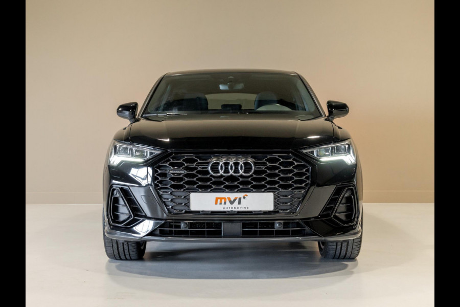 Audi Q3 Sportback 45 TFSI quattro 2x S-Line / 230pk / Panorama dak / Keyless / B&O / Stoelverwarming / Audi Q3 Sportback 45 TFSI quattro 2x S-Line / 230pk / Panorama dak / Keyless / B&O / Stoelverwarming /