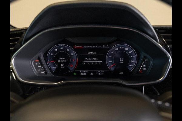 Audi Q3 Sportback 45 TFSI quattro 2x S-Line / 230pk / Panorama dak / Keyless / B&O / Stoelverwarming / Audi Q3 Sportback 45 TFSI quattro 2x S-Line / 230pk / Panorama dak / Keyless / B&O / Stoelverwarming /