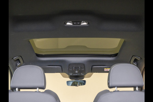 Audi Q3 Sportback 45 TFSI quattro 2x S-Line / 230pk / Panorama dak / Keyless / B&O / Stoelverwarming / Audi Q3 Sportback 45 TFSI quattro 2x S-Line / 230pk / Panorama dak / Keyless / B&O / Stoelverwarming /