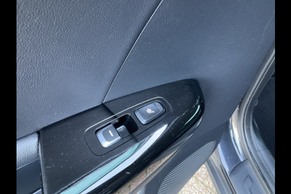 Kia Sportage 1.6 GDI Design Edition Trekhaak JBL Leer Stoel/Stuurverw Camera Voll.Onderhouden!