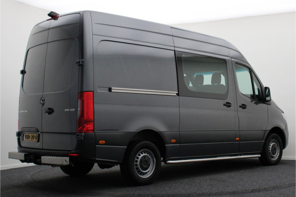 Mercedes-Benz Sprinter 316 CDI L2H2 Automaat DC 6-Zits, Airco, Cruise, Camera, Apple Carplay, Sidebars, Trekhaak 3500KG