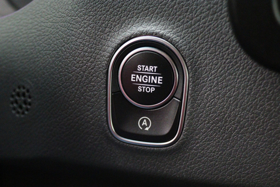 Mercedes-Benz Sprinter 316 CDI L2H2 Automaat DC 6-Zits, Airco, Cruise, Camera, Apple Carplay, Sidebars, Trekhaak 3500KG