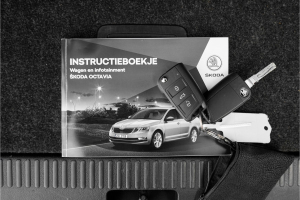 Škoda Octavia Combi 1.5 TSI Sportline Leder Navi Virtual Cockpit 18"