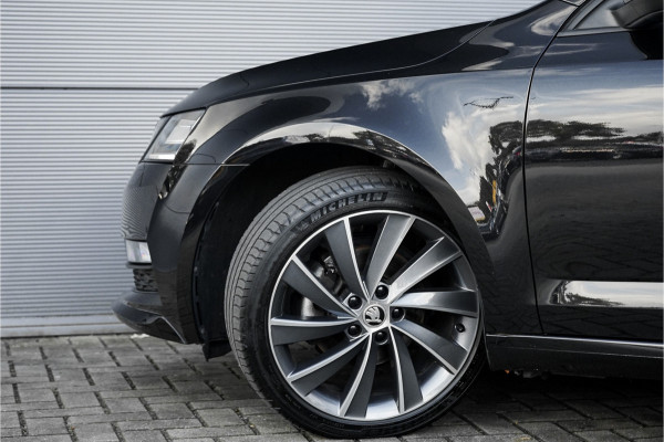 Škoda Octavia Combi 1.5 TSI Sportline Leder Navi Virtual Cockpit 18"