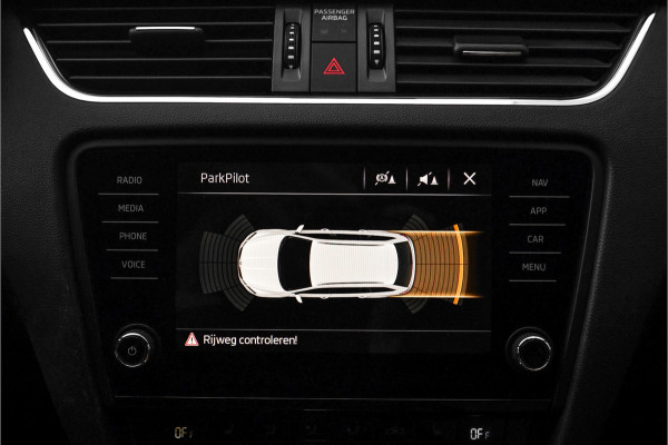 Škoda Octavia Combi 1.5 TSI Sportline Leder Navi Virtual Cockpit 18"