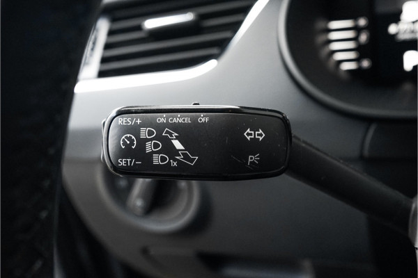 Škoda Octavia Combi 1.5 TSI Sportline Leder Navi Virtual Cockpit 18"