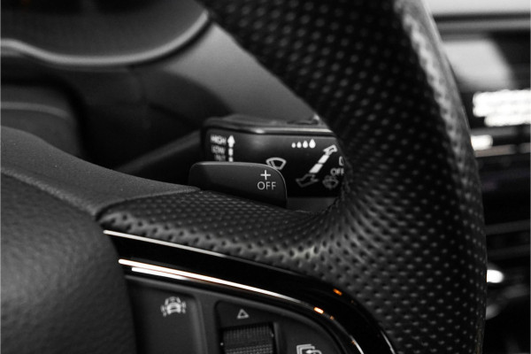 Škoda Octavia Combi 1.5 TSI Sportline Leder Navi Virtual Cockpit 18"