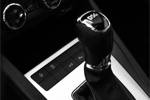 Škoda Octavia Combi 1.5 TSI Sportline Leder Navi Virtual Cockpit 18"