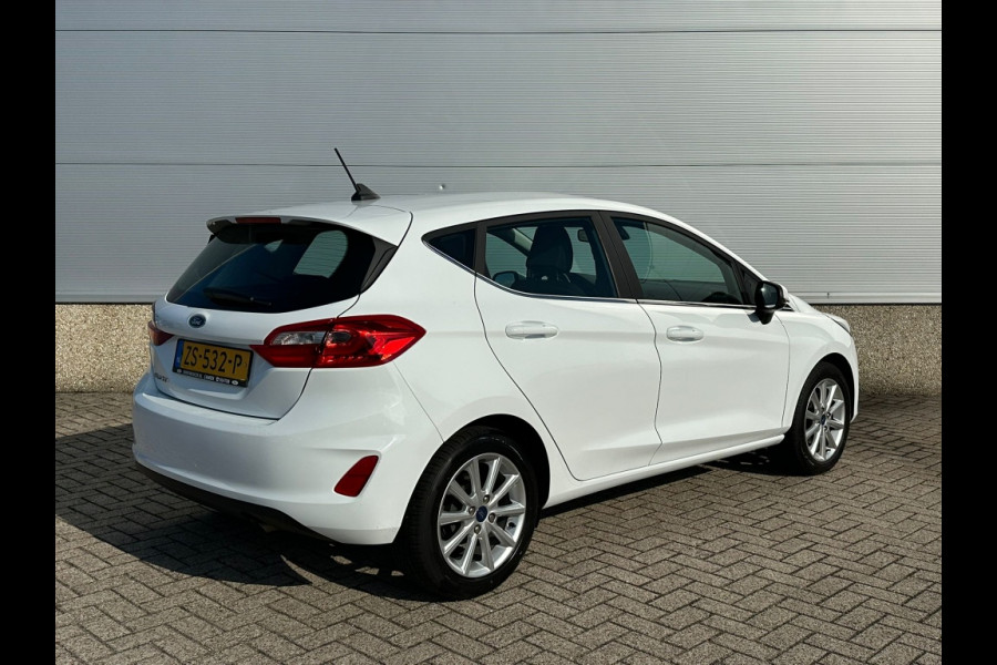 Ford Fiesta 1.0 EcoB. Titanium Ford Fiesta 1.0 EcoB. Titanium