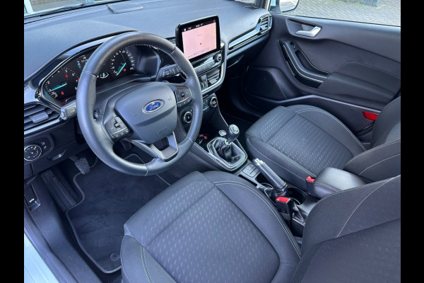 Ford Fiesta 1.0 EcoB. Titanium Ford Fiesta 1.0 EcoB. Titanium