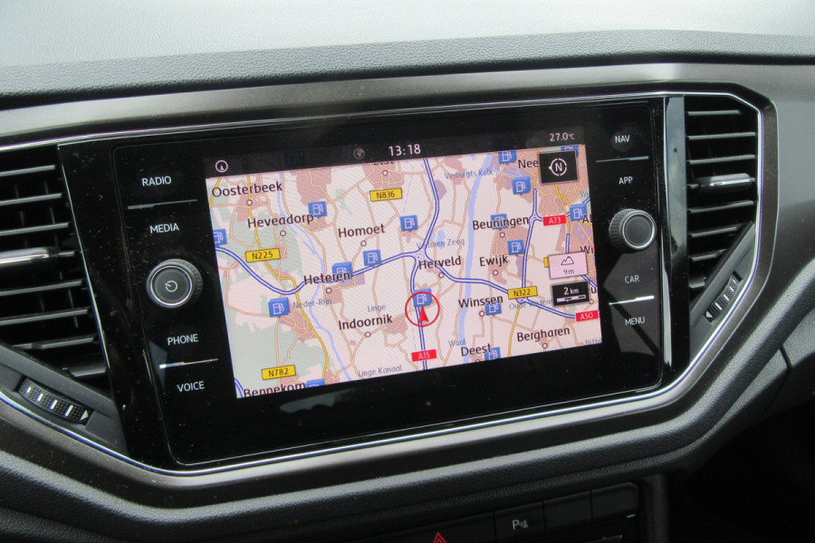 Volkswagen T-Roc 1.0 TSI Style Business, Navigatie, Trekhaak